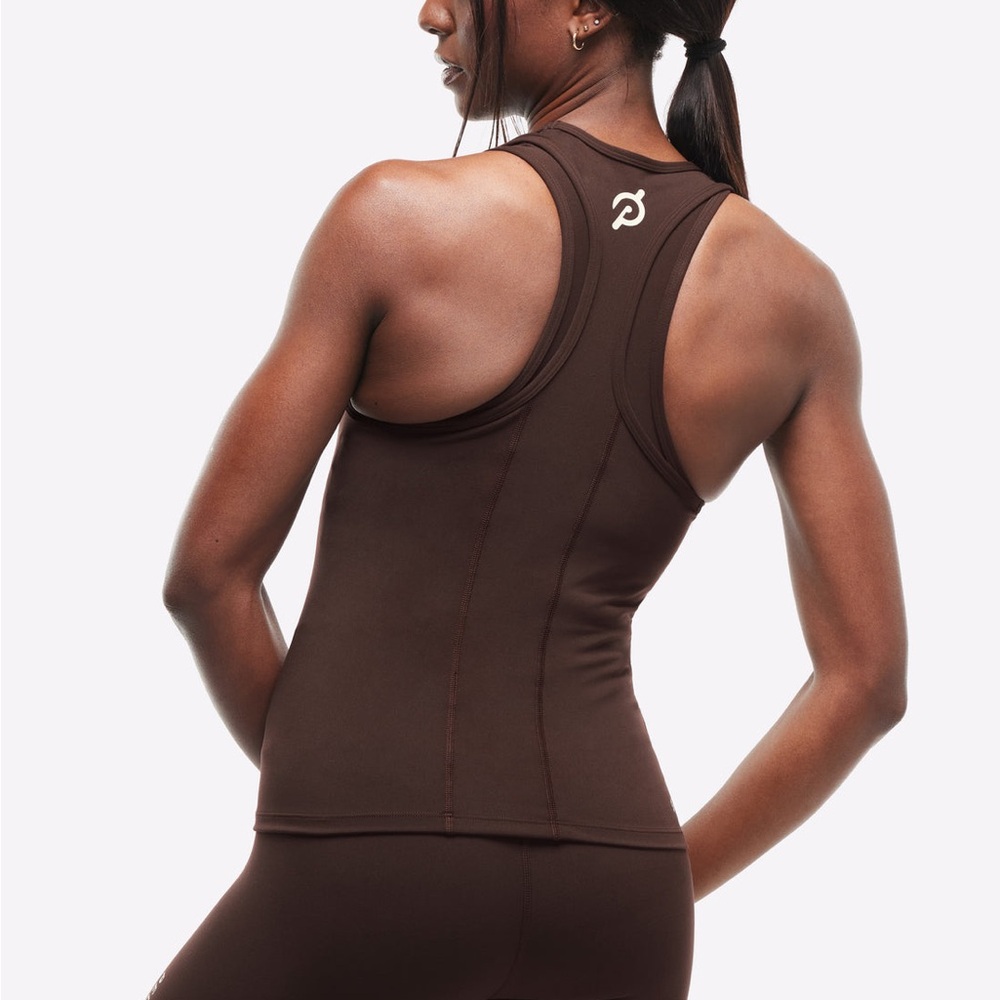 Peloton Womens Slim Fit Compression Racerback Tank Top Cadent Small Mocha Brown